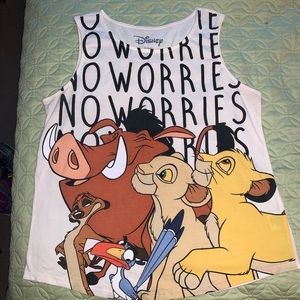 Lot of 2 sleeveless tops Lion King & Scooby Doo XL